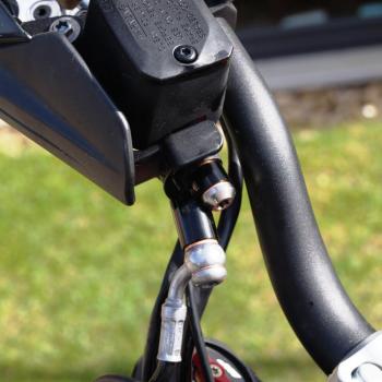 Preview: 3 cm Verlängerung schräg für Bremsleitungen an Motorrädern für Handbremsyzlinder und Bremszangen