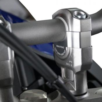 Preview: Lenkererhöhung 20 mm passend für Yamaha MT-10 & SP (RN45) 16-21 Silber Eloxiert