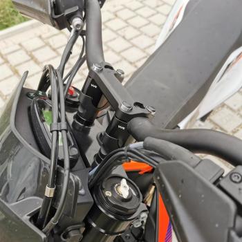 Preview: Handlebar risers 25 mm suitable for KTM 690 SMC R & Enduro R 2019- orange anodized
