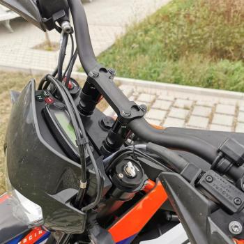 Preview: Handlebar risers 25 mm suitable for KTM 690 SMC R & Enduro R 2019- black anodized