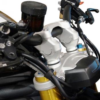 Preview: Handlebar risers 30 mm with offset 20 mm suitable for Triumph Speed Triple 1050 R (2016-2020) silver anodized