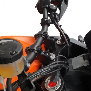 Lenkererhöhung 30 mm mit Versatz 21 mm passend für KTM 1290 Super Adventure Silber Eloxiert