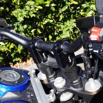 Preview: Lenkererhöhung 50 mm passend für Yamaha MT 125 (RE11 & RE29) 14-19 Schwarz Eloxiert