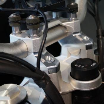 Preview: Lenkererhöhung mit Versatz 30 mm high and 25 mm zurück passend für BMW F 850 GS & Adventure 18-