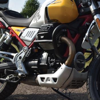 Preview: schwarz-beschichtete-motorprotektionsrohre-passend-fur-moto-guzzi-v-85-tt