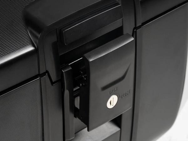 Hepco&Becker Smartrack Set inkl. Xcore Topcase für CF Moto 1000 MT-X (2026-) - Schwarz