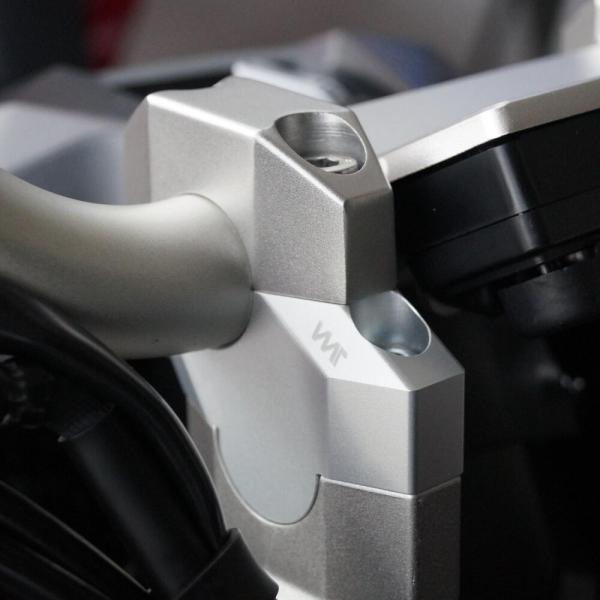 Lenkererhöhung 30 mm mit Versatz 17 mm passend für Honda ADV 750, X-ADV & A2 (RC95, RH10) 16-