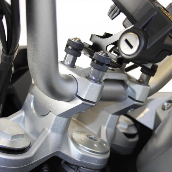 Lenkererhöhung mit Versatz 30 mm hoch & 25 mm zurück für BMW F 900 R 20-