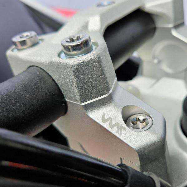 Handlebar risers with offset 30 mm high and 25 mm closer suitable for BMW F 900 GS & Adventure 24-