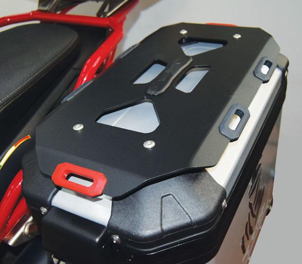 luggage-rack-set-for-moto-guzzi-v85tt-touring-pack-aluminum-side-panniers